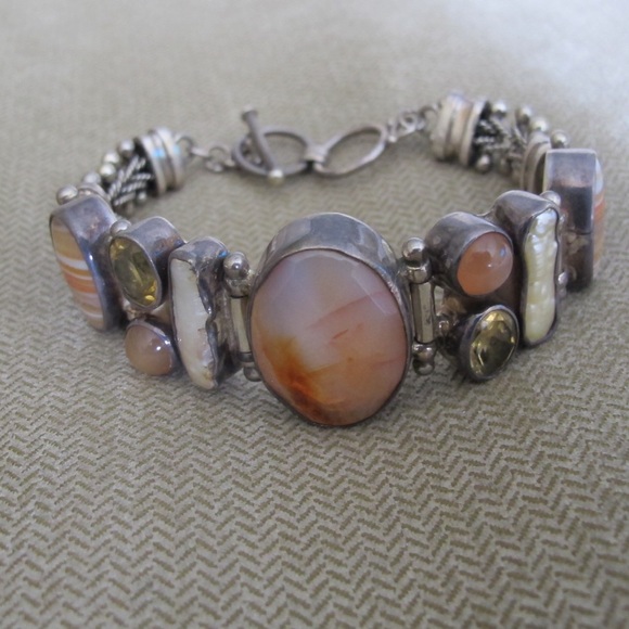 Vintage Jewelry - Beautiful Sterling  AF bracelet